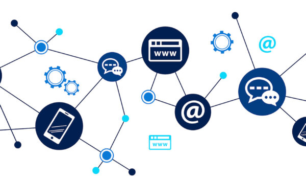 Cloud-Telefonanlagen verbessern die Kommunikation in einem Unternehmen.